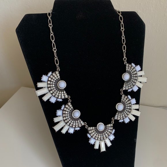 Park Lane Vanilla Necklace | Vanilla Collar - Picture 1 of 3